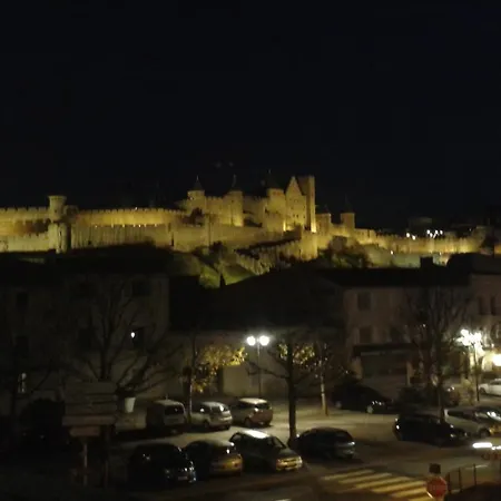 Chez Yvette , C'est Chouette!! Frühstückspension *
