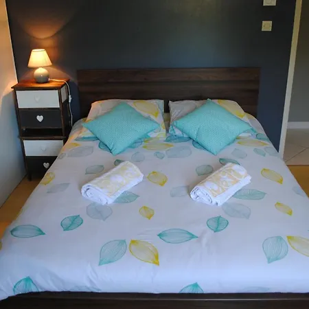 Bed & Breakfast Chez Yvette , C'est Chouette!!