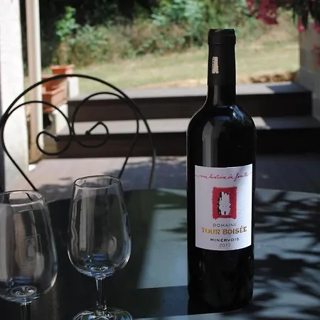 Chez Yvette , C'est Chouette!! Bed & Breakfast *