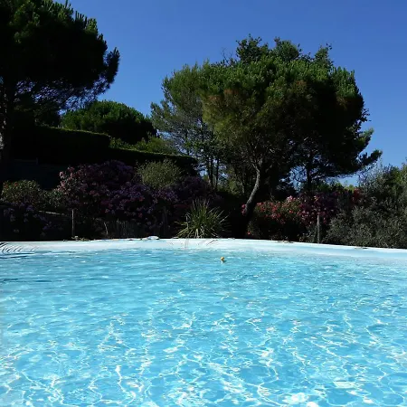 Chez Yvette , C'est Chouette!! Bed & Breakfast Carcassonne