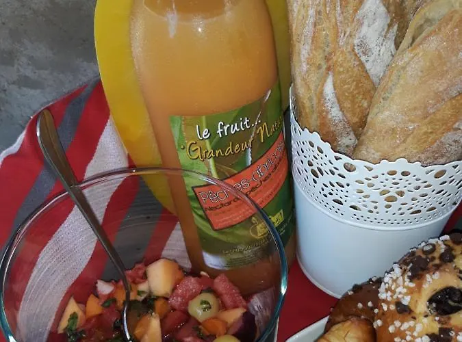 Bed & Breakfast Chez Yvette , C'est Chouette!!