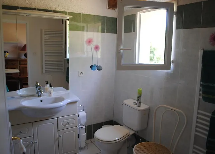 Chez Yvette , C'est Chouette!! Bed & Breakfast